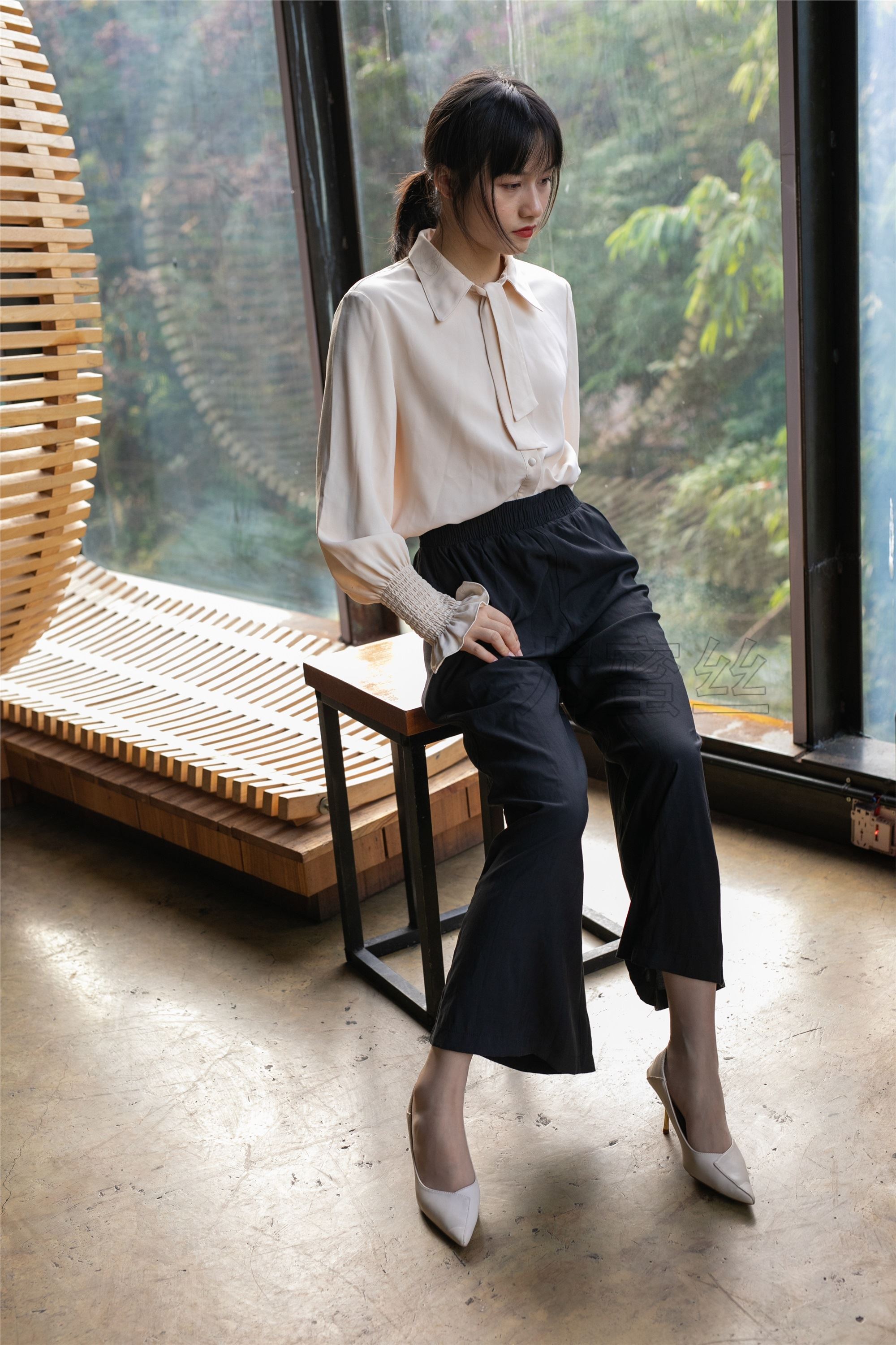 尤蜜丝 穿搭写真 NO.036